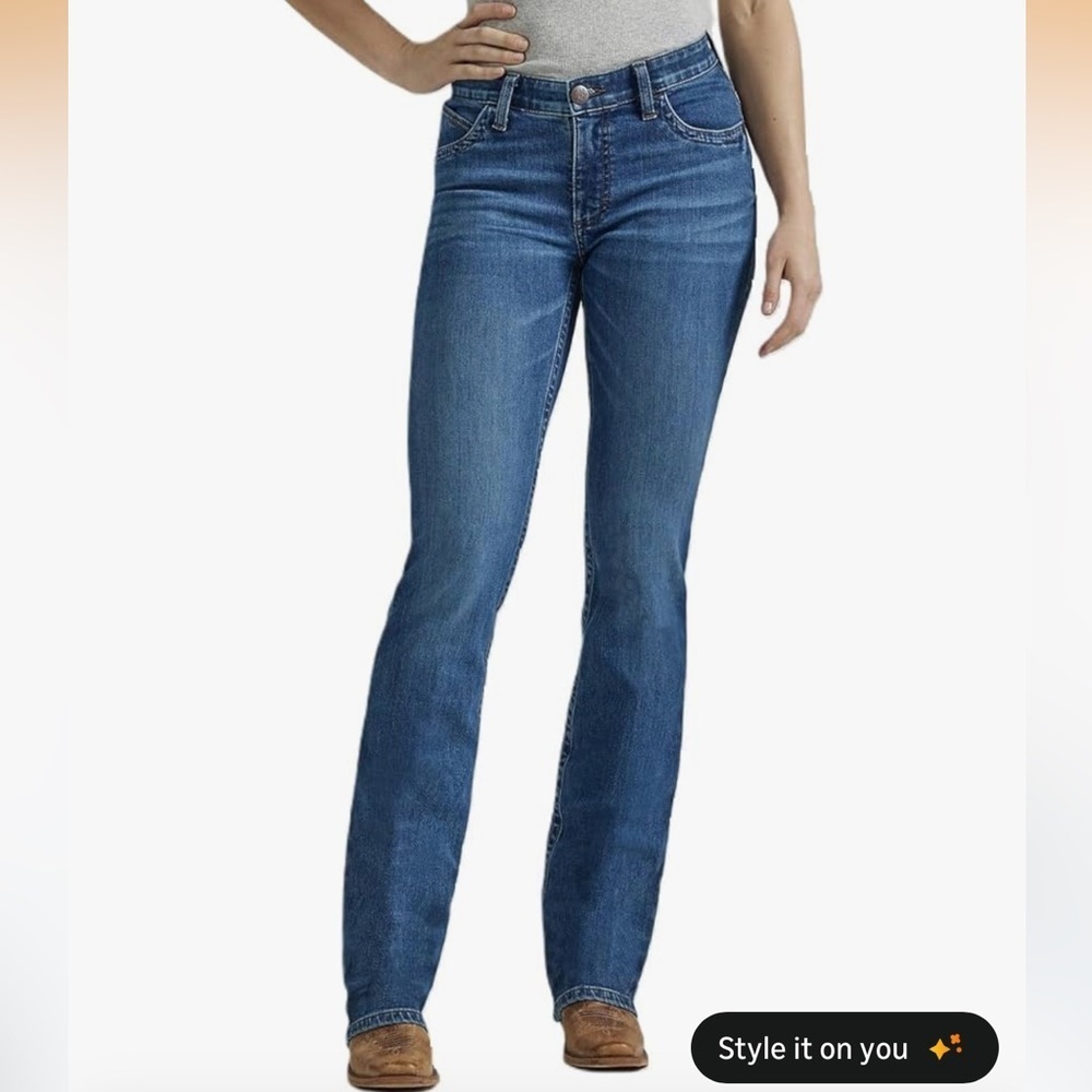 Wrangler women’s Willow Ultimate Riding Jeans bootcut Size 3
